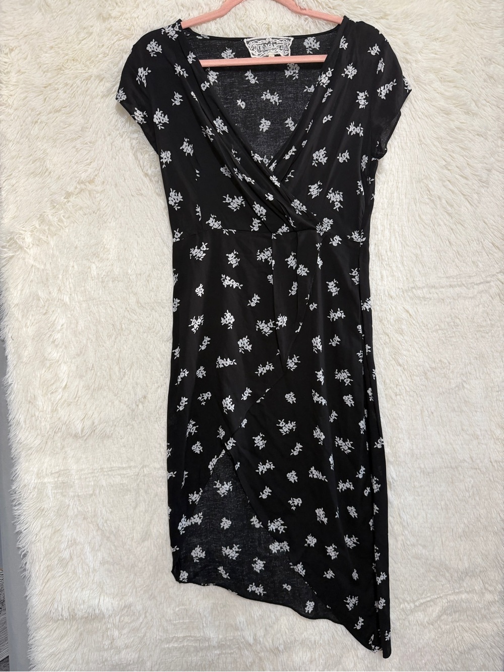 Pink Martini Womens Babydoll Floral Wrap Asymmetrical Hem Dress Size XS Black